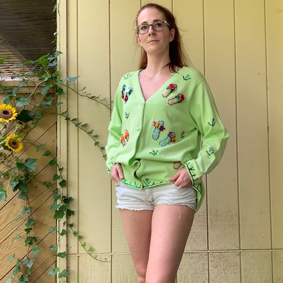 Vintage Quaker Factory long Cardigan 1X green sequence flower butterfly eclectic - Picture 14 of 16